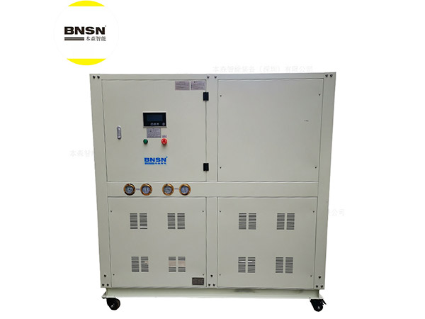 低温螺杆冷水机